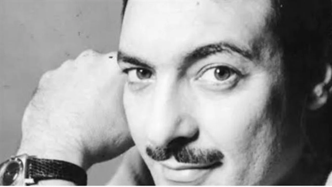 أيقونة السينما.. تحليل نقدي لأبرز أعمال رشدي أباظة وتأثيرها على الجمهور العربي